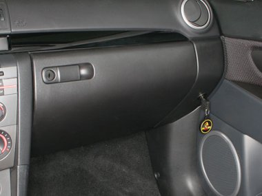       Mazda 3 (2006-2008) . Activematic  