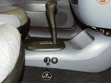        Ford Fiesta IV (1998-2001) .  