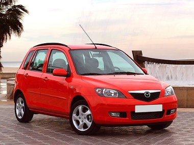   Mazda 2 (2003-2006) .  