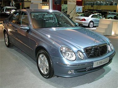   Mercedes-Benz 'E' W 211 (2002-2009) CDI .  