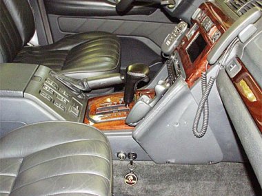        Land Rover Range Rover II (1994-2001) .  