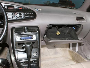       Mazda Xedos 6  .  