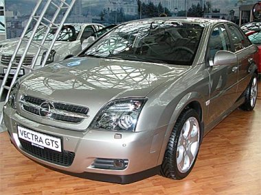   Opel Vectra C GTS . Active Selection  