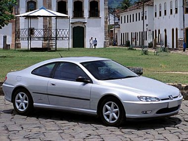   Peugeot 406 Coupe .  