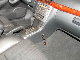     () DRAGON  Toyota  Avensis II (2003-2008) . Tiptronic  