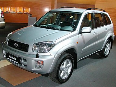   Toyota RAV-4 (2000-2005) .  