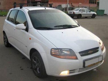   Chevrolet Aveo ( -2005) 1.4 .  