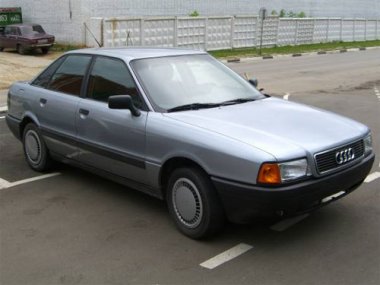   Audi 80 (1986-1994) .  
