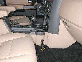     () DRAGON  Land Rover  Discovery III (2004-2009) . Tiptronic  
