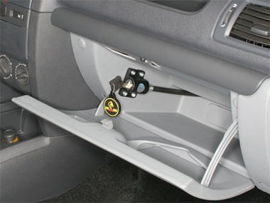 Механическое противоугонное устройство на Капот Renault Symbol авт. КП