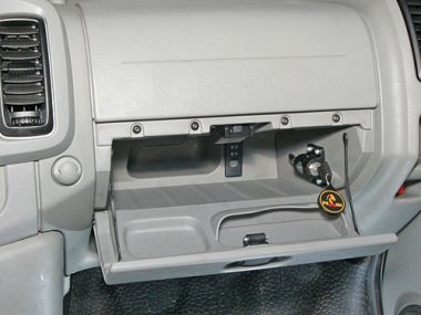 Механическое противоугонное устройство на Капот  Opel Vivaro (2001-2014) мех. КП ® 