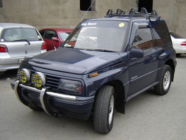   Suzuki Escudo (E-TD01W) (05.1990-11.1994) 1.6 .  ( )