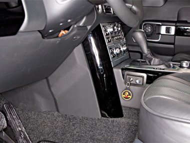        Land Rover Range Rover III (2006-2012) .Tiptronic  