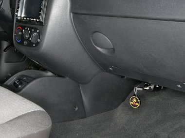 Механическое противоугонное устройство на Капот  Opel Combo (2004- ) мех. КП 