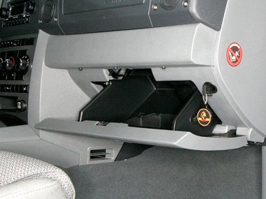       Jeep Commander ( -2007) .Autostick  