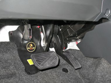 Механическое противоугонное устройство на Рулевой вал  Suzuki Swift (2011- ) авт. КП 