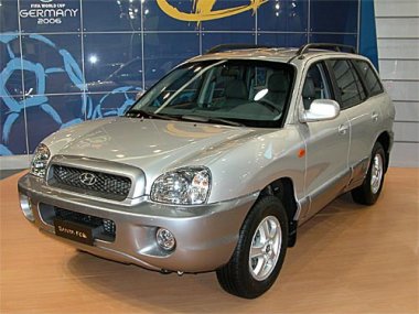   Hyundai Santa Fe ( -2005) .  