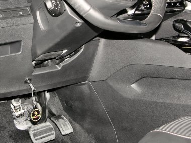 Бесштыревое механическое противоугонное устройство на Рулевой вал  Peugeot 5008 (2018-) авт. Tiptronic КП 