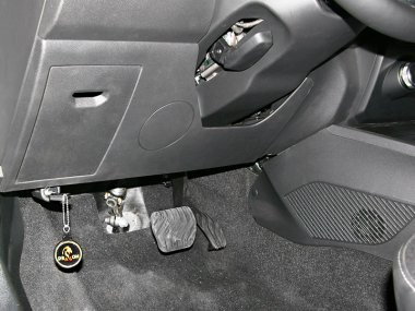 Механическое противоугонное устройство на Капот Renault Arkana (2019-) мех. 5 ст. КП ®