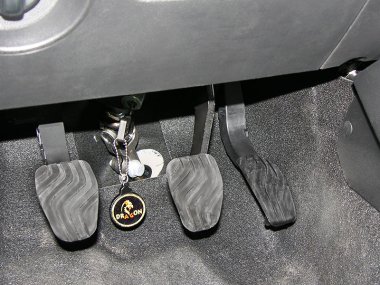 Штыревое механическое противоугонное устройство на Рулевой вал Renault Arkana (2019-) TCe 150 CVT X-Tronic КП ®