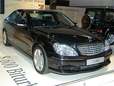   Mercedes-Benz 'S' W 220 (1998-2005) .  