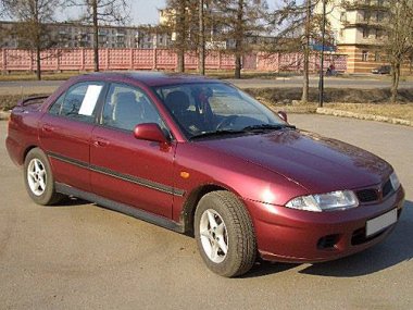   Mitsubishi Carisma ( -1998)  GDI .  