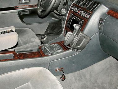        Audi A-8 (1994-1999) 2.8  . 5 .  
