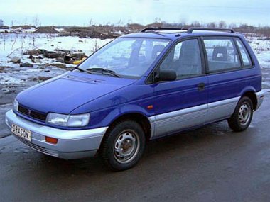   Mitsubishi Space Runner (1991-1998)  мех. КП 