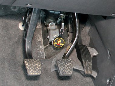 Механическое противоугонное устройство на Рулевой вал  Opel Meriva ( -2009) мех. КП 
