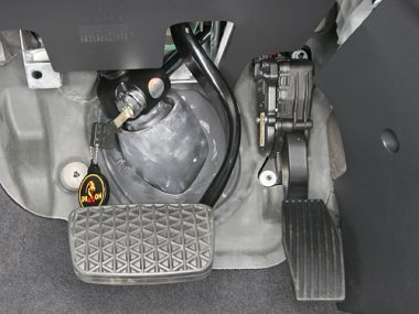 Механическое противоугонное устройство на Рулевой вал  Opel Vectra C (2002-2005) авт. Active Selection КП 
