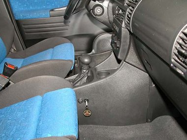 Механическое противоугонное устройство на Коробку передач  Opel Zafira ( -2005) авт. КП 