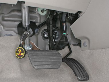 Механическое противоугонное устройство на Рулевой вал Renault Scenic II / Grand Scenic (2003- ) авт. Tiptronic КП
