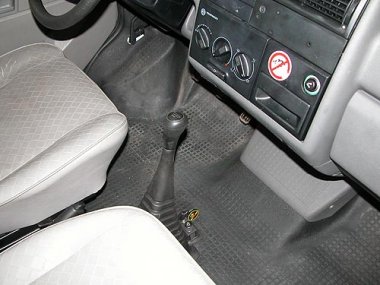 Механическое противоугонное устройство на Коробку передач Volkswagen T4 (Caravelle, Multivan, Transporter) (1991-2003) мех. КП