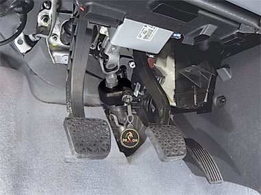 Механическое противоугонное устройство на Рулевой вал  Opel Corsa C (2000-2006) мех. КП 