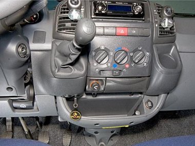 Механическое противоугонное устройство на Коробку передач  Peugeot Boxer (2002-2006) мех. КП 
