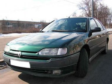   Renault Safrane I (1992-1996) .  